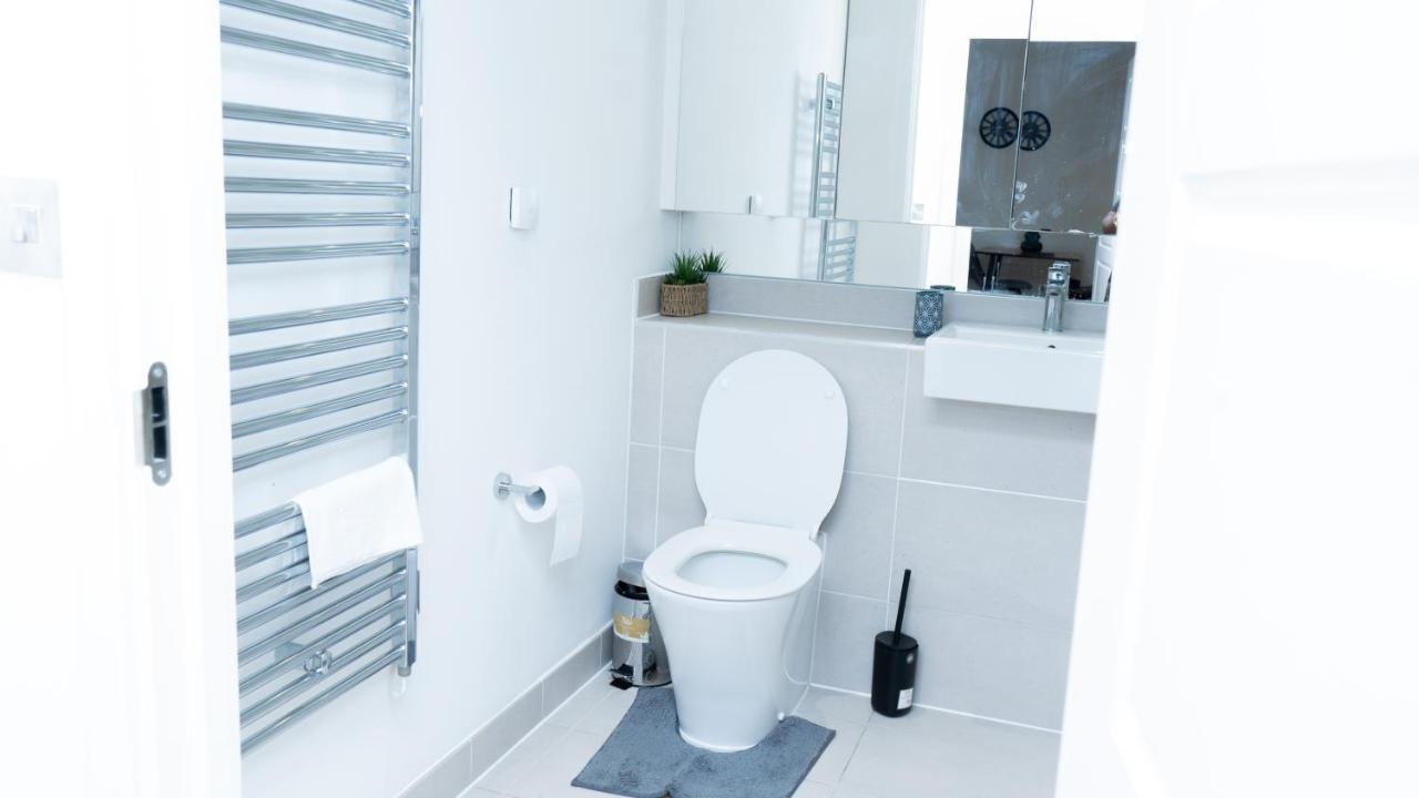 Guerneville 1 Bedroom Luxury Apartment Royal Wharf By Excel Exhibition Centre London Kültér fotó