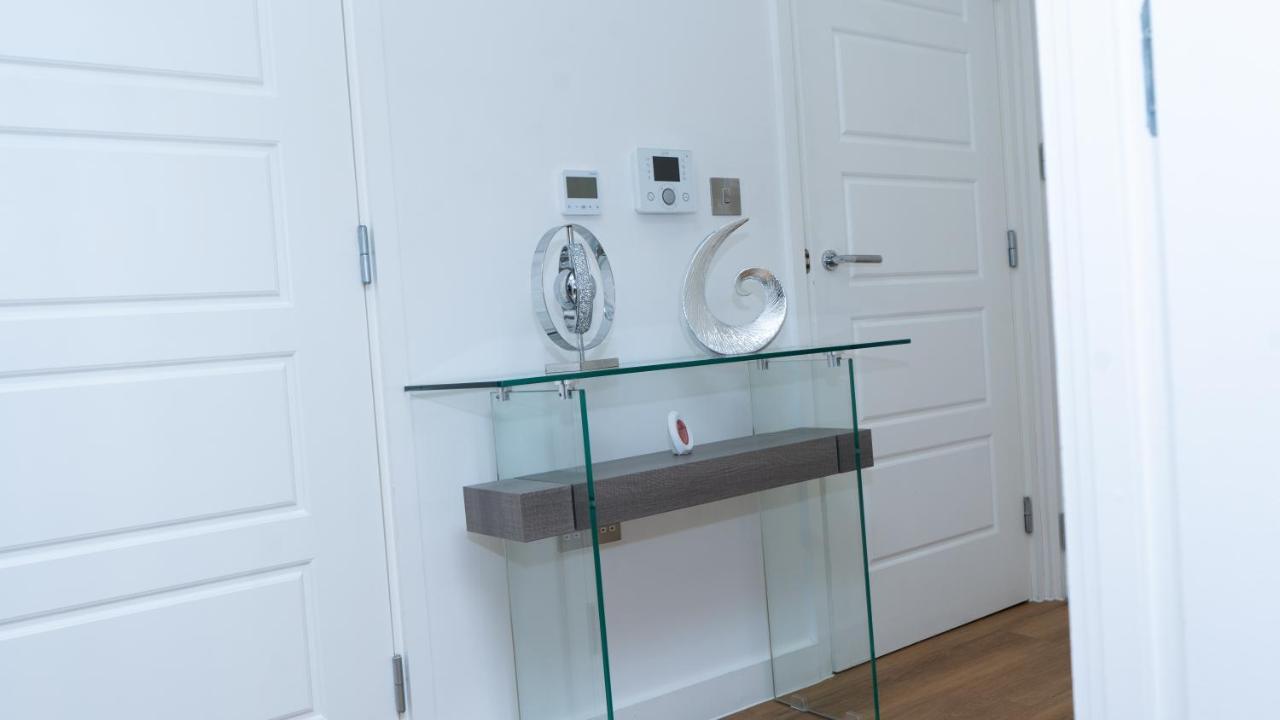 Guerneville 1 Bedroom Luxury Apartment Royal Wharf By Excel Exhibition Centre London Kültér fotó